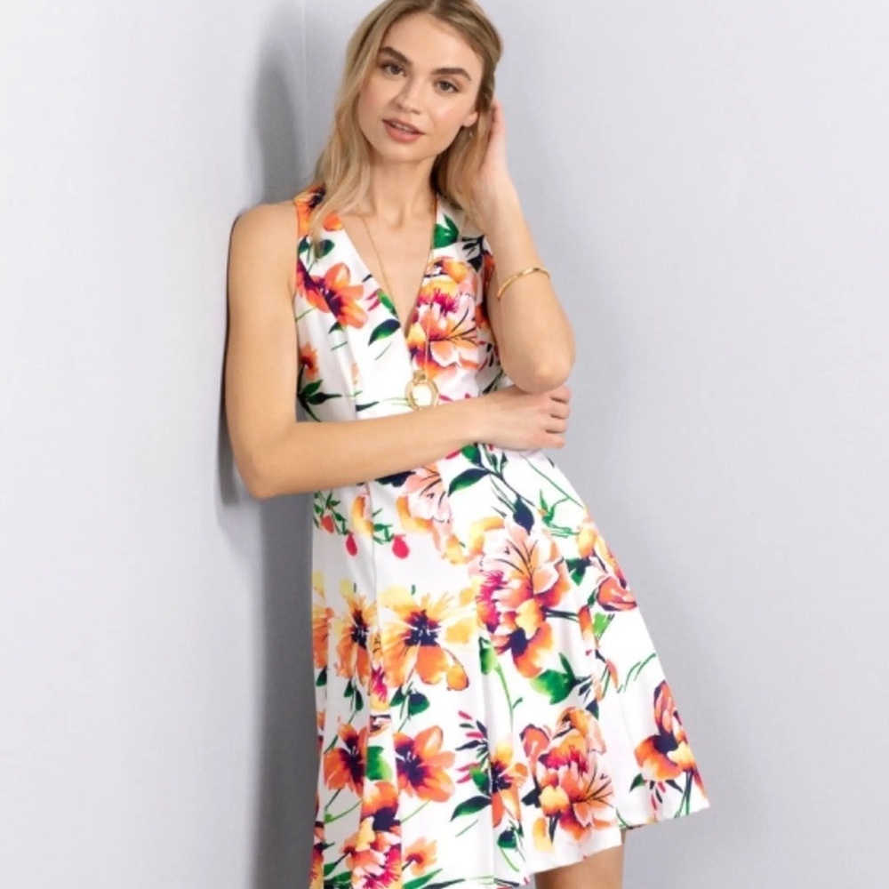 Floral & White Vince Camuto Dress